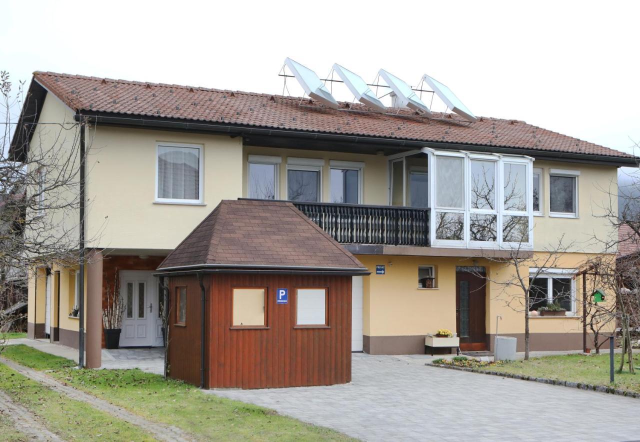 Apartma Vila Zigmund Cerknica Ngoại thất bức ảnh