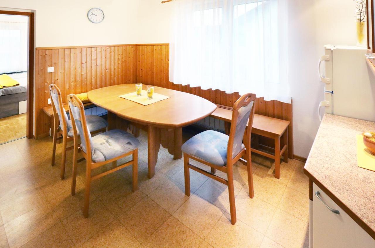 Apartma Vila Zigmund Cerknica Ngoại thất bức ảnh