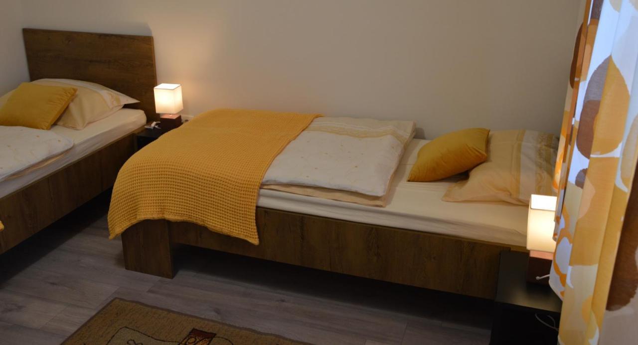 Apartma Vila Zigmund Cerknica Ngoại thất bức ảnh